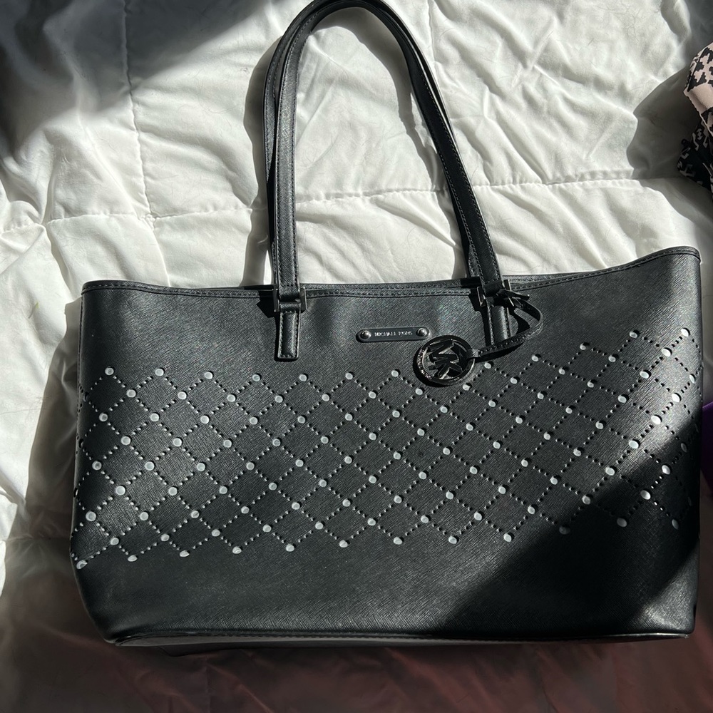 Michael Kors Jet Set large tote